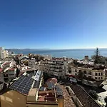 Con Vista Al Mar En La Mitica Nogalera Apartman
