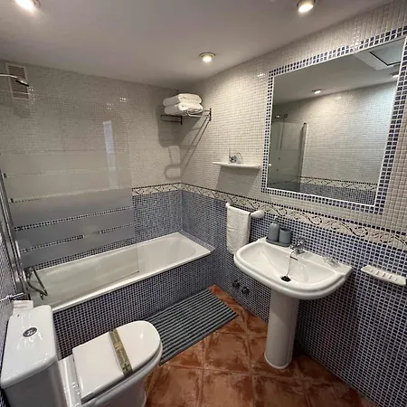 Apartmán Con Vista Al Mar En La Mitica Nogalera Torremolinos