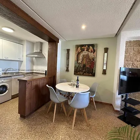 Con Vista Al Mar En La Mitica Nogalera