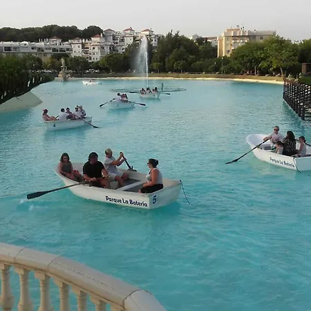 Con Vista Al Mar En La Mitica Nogalera * Torremolinos