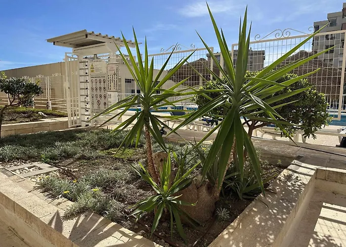Con Vista Al Mar En La Mitica Nogalera *