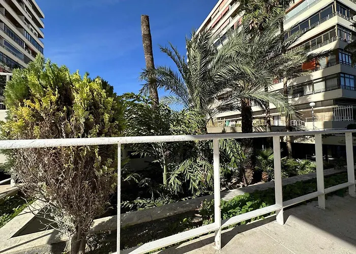 Con Vista Al Mar En La Mitica Nogalera *