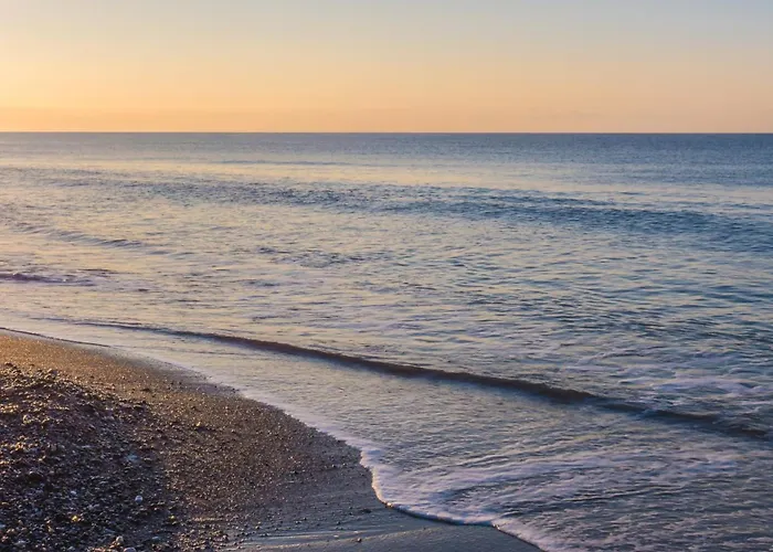 Con Vista Al Mar En La Mitica Nogalera * Torremolinos